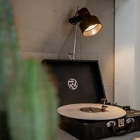 Fjord View In With Free Parking Leilighet *