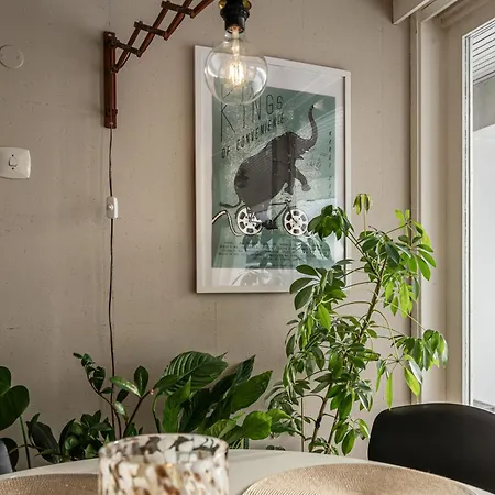 Apartment Fjord View In With Free Parking *